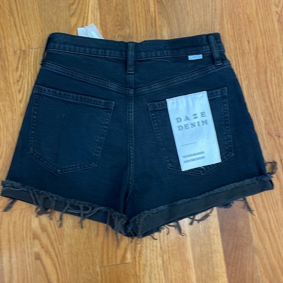 DAZE Troublemaker Black High Rise Denim shorts. Women size 26. NWT - Picture 2 of 8